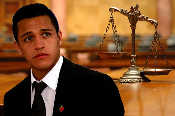 سانشيز حضر جلسة استماع في محكمة برشلونة على قضية اتهامه بالتهرب الضريبي في إسبانيا