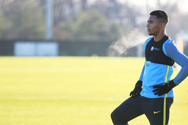 تعرض جيسوس الى كسر في المباراة ضد بورنموث واضطر الى ترك الملعب بعد 15 دقيقة من بداية اللقاء