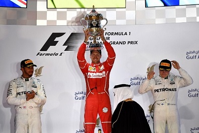 فيتل يحرز المركز الاول أمام هاميلتون في جائزة البحرين الكبرى