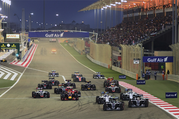 ينتقل السائقون الى البحرين التي تستضيف نهاية الأسبوع الجولة الثالثة من بطولة العالم للفورمولا واحد على حلبة صخير