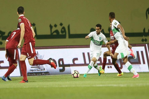 الأهلي يهزم الفيصلي بثلاثية ويبلغ نهائي كأس ملك السعودية