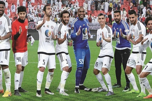 الجزيرة يتوج بدرع الدوري الإماراتي في موسم قياسي