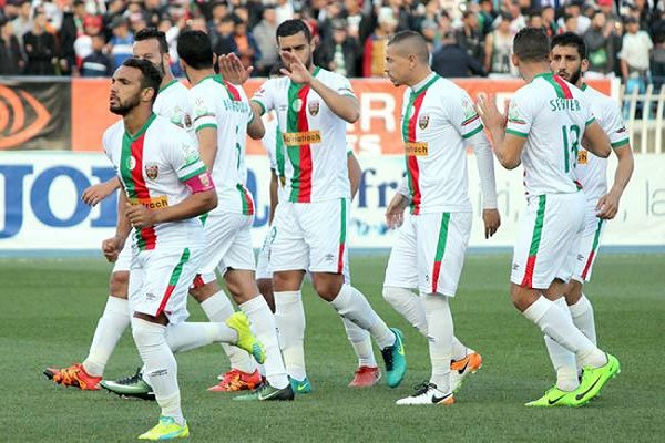 مولودية الجزائر يعود بنقطة من لوبامبا في كأس الاتحاد الأفريقي