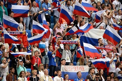منع رئيس رابطة المشجعين الروس من دخول ملعب مباراة الافتتاح