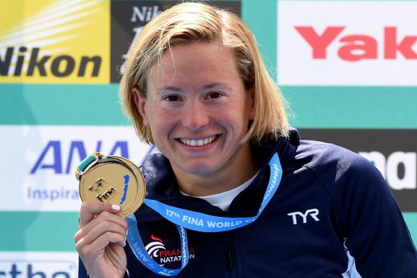 الفرنسية مولر تحتفظ بلقب 10 كلم في بطولة العالم للسباحة