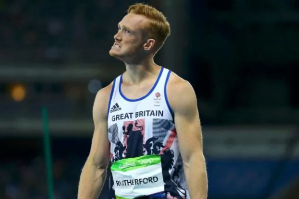 أعلن الاتحاد البريطاني لالعاب القوى انسحاب بطل العالم في الوثب الطويل غريغ راثرفورد من بطولة العالم 