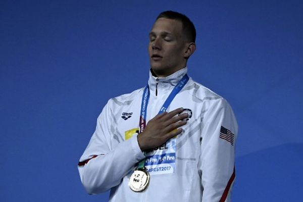  أحرز الاميركي كايليب دريسل السبت ذهبية سباق 100 م فراشة ضمن منافسات السباحة في بطولة العالم