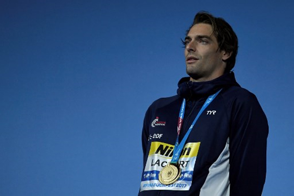  أحرز الفرنسي كاميل لاكور الاحد ذهبية سباق 50 م ظهرا في بطولة العالم السابعة عشرة للسباحة في المجر