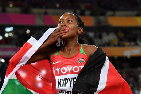  اضافت الكينية فيث كيبييغون ذهبية المونديال الى لقبها الاولمبي في سباق 1500 م