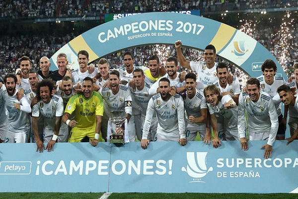 ريال مدريد يجدد فوزه على برشلونة ويحرز لقب كأس السوبر الإسباني 