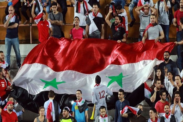 حلم التأهل إلى مونديال كرة القدم يوحد السوريين