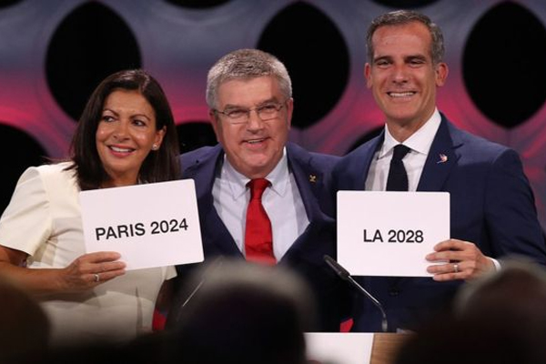 لوس أنجليس وافقت على استضافة أولمبياد 2028 بينما تركت لباريس دورة 2024