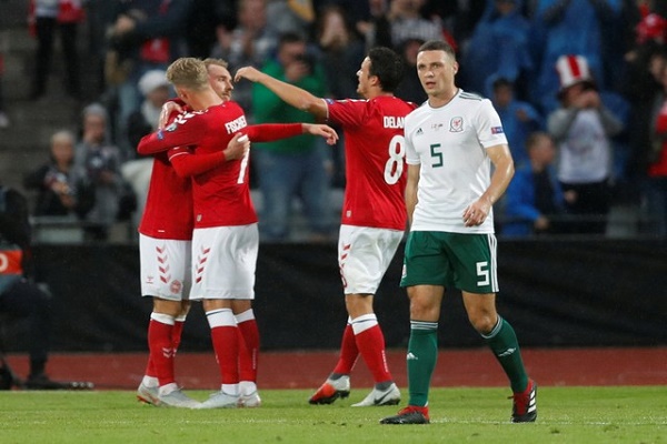 ثنائية اريكسن تمنح الدنمارك الفوز على ويلز في دوري الأمم