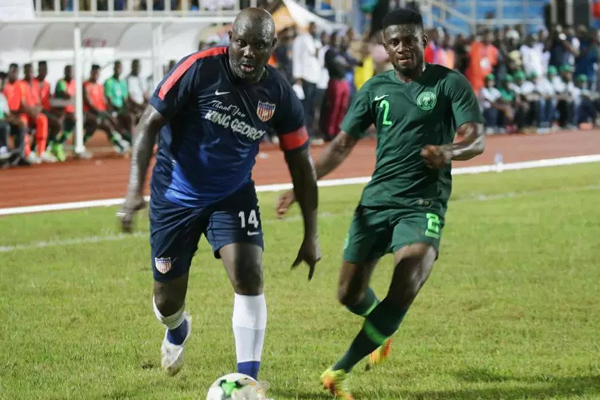 أقيمت المباراة ليل الثلاثاء في العاصمة الليبيرية مونروفيا، وانتهت بخسارة المضيف أمام نظيره 1-2