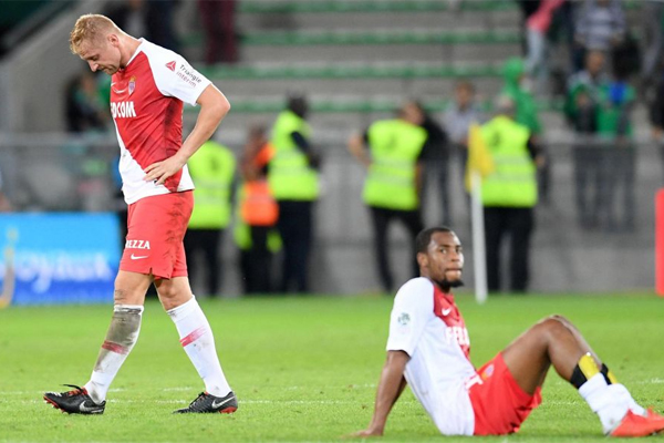 خسر موناكو صفر-2 أمام مضيفه سانت اتيان الجمعة في افتتاح المرحلة الثامنة
