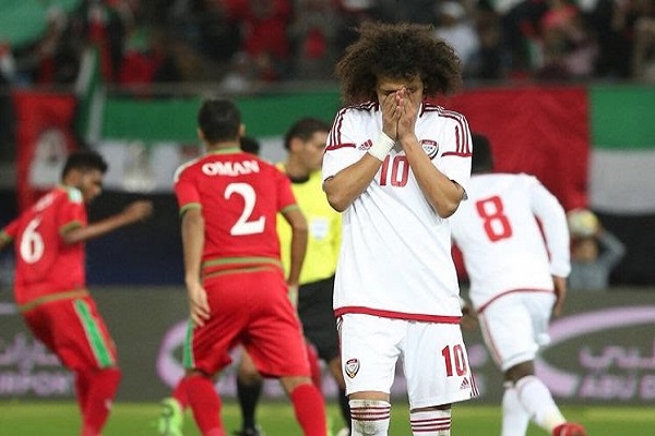 شيوخ الإمارات: لاعبو عمان قدموا أداء رائعًا وأسعدونا