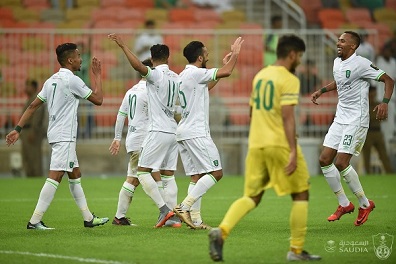 الأهلي إلى ربع النهائي وثنائية للمصري زكريا في أول مباراة رسمية له