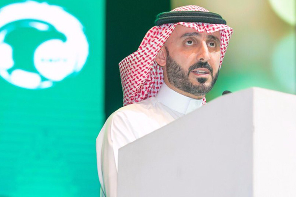 أعلن الاتحاد السعودي لكرة القدم الأربعاء تزكية قصي بن عبد العزيز الفواز، المرشح الوحيد لرئاسة مجلس إدارته