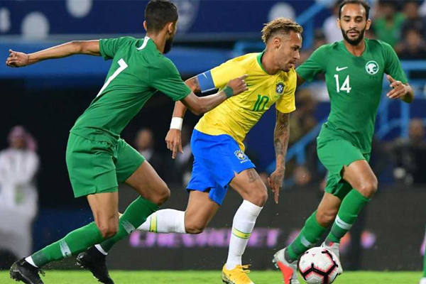 تخطى منتخب البرازيل مضيفه السعودي 2-صفر 