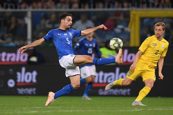 إيطاليا تتعادل مع أوكرانيا 1-1 وديا