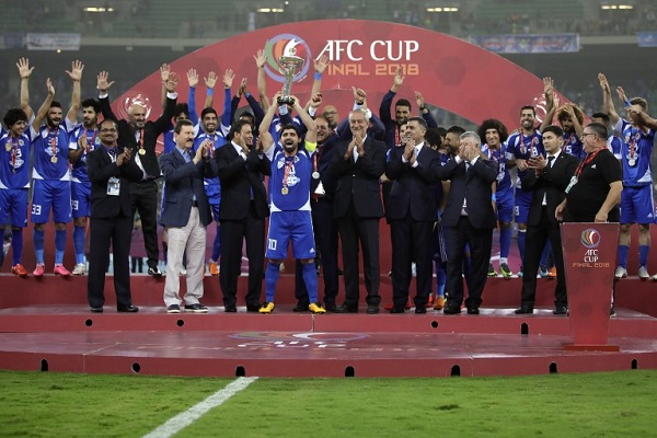 القوة الجوية يتوج بلقب كأس الاتحاد الآسيوي للمرة الثالثة تواليا