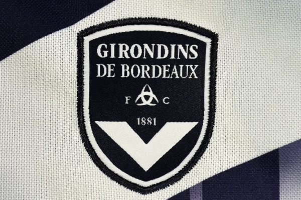شعار نادي بوردو الفرنسي لكرة القدم، في صورة مؤرخة السادس من آب/أغسطس 2015.