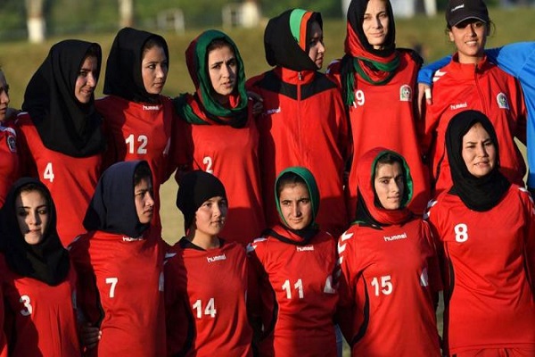 إيقاف مسؤولين في الاتحاد الأفغاني بعد اتهامات بالاستغلال الجنسي للاعبات