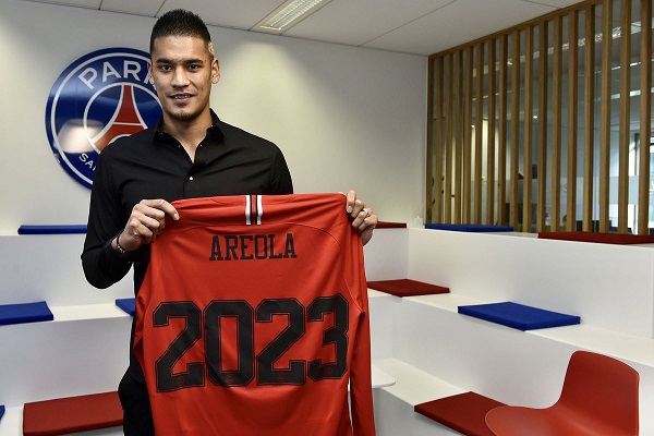 أريولا يمدد عقده مع باريس سان جرمان حتى 2023