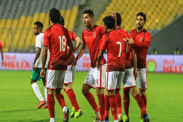 الأهلي يفلت من الهزيمة أمام الداخلية في الدوري المصري