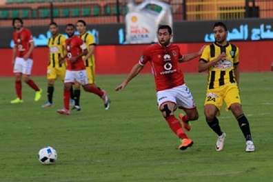 الأهلي يبتعد في صدارة الدوري المصري بفارق 12 نقطة