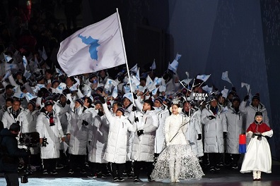 وفد مشترك للكوريتين في حفل افتتاح أولمبياد بيونغ تشانغ