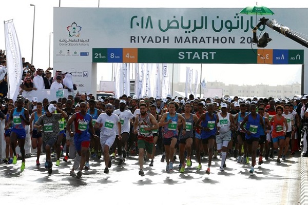 الرياض تنظم نصف ماراثون دولي للمرة الأولى في اطار مساعي الانفتاح