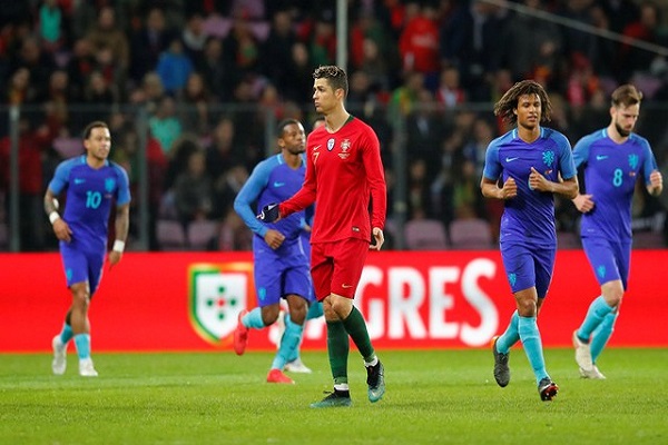 خسارة قاسية للبرتغال امام هولندا بثلاثية نظيفة