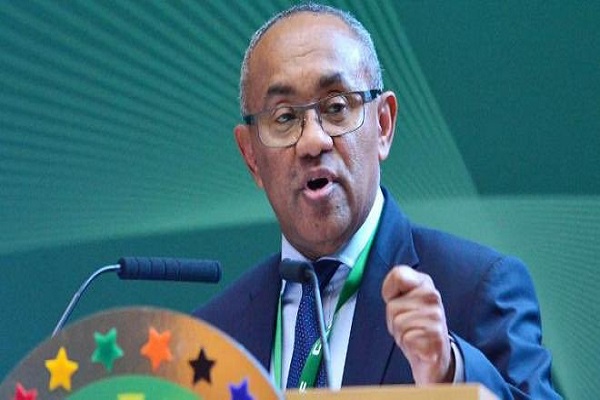 رئيس الاتحاد الافريقي لكرة القدم (كاف) احمد احمد