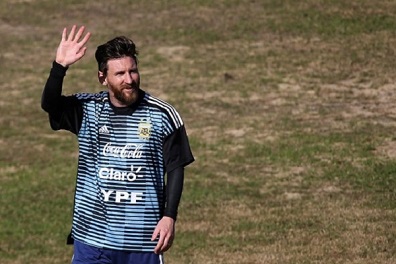 ميسي يحذر: الأرجنتين ليست الأفضل في كأس العالم
