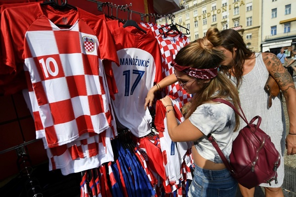  كرواتيا تنتظر أبطالها في النهائي