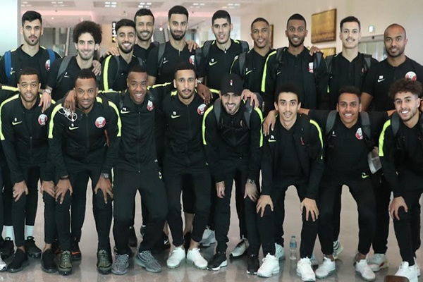 البعثة القطرية تصل الإمارات للمشاركة في كأس آسيا