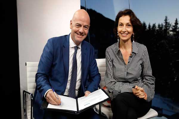 أودري أزولاي وجياني إنفانتينو