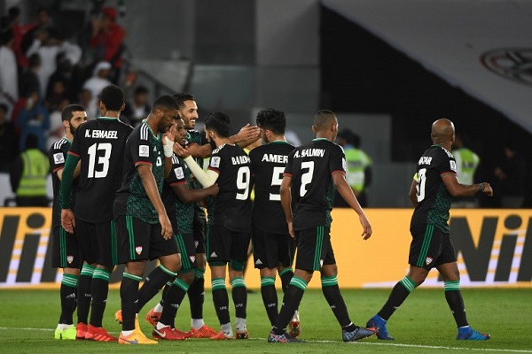 الإمارات المضيفة إلى ربع النهائي بعد التمديد أمام قرغيزستان