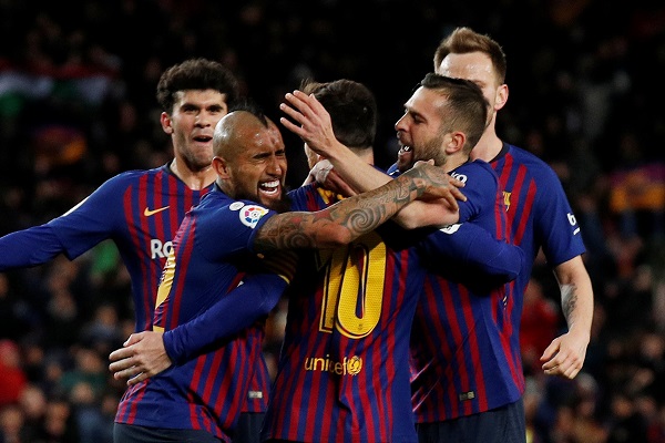 ميسي يجنب برشلونة الهزيمة الثالثة في الدوري الإسباني