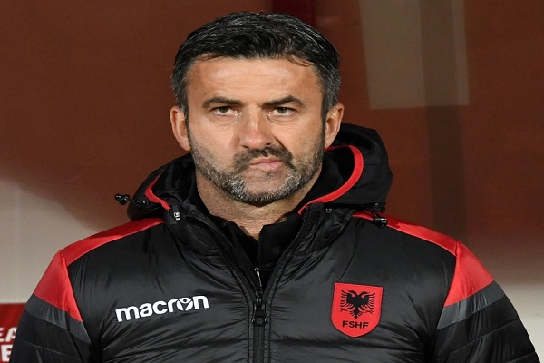 ألبانيا تقيل المدرب الإيطالي بانوتشي
