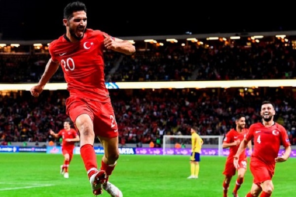 تركيا تكرم وفادة مولدافيا برباعية في تصفيات كأس أوروبا