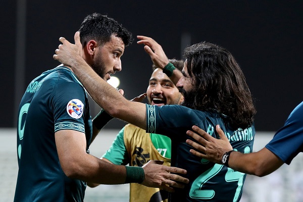 السد يتصدر المجموعة الرابعة والأهلي ثانيا