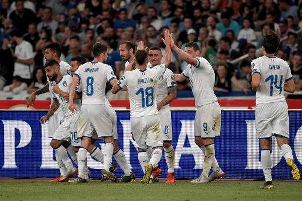 حقق منتخب إيطاليا فوزا ثالثا على التوالي على حساب مضيفه اليوناني