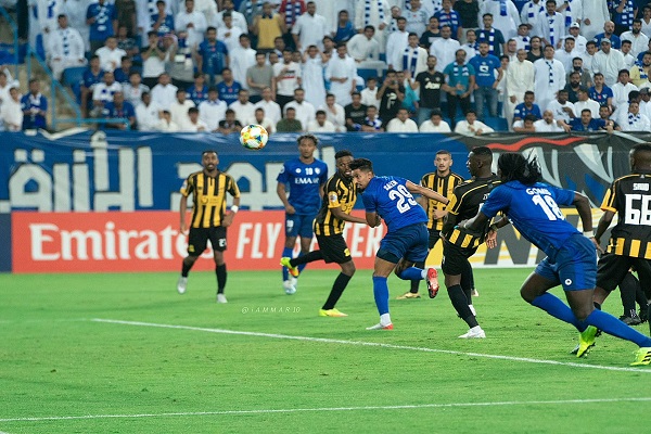 الاتحاد والهلال يعودان إلى المواجهة المحلية