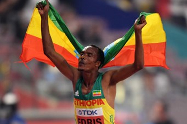 تفوق ادريس على مواطنه سيليمون باريغا والكندي محمد أحمد