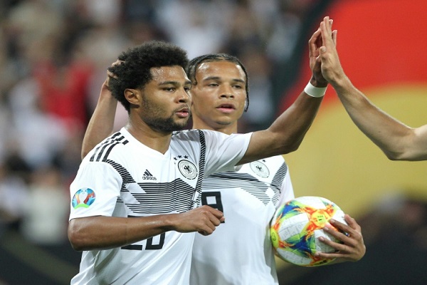توقع مهاجم ألمانيا سيرج غنابري مباراة قوية للمانشافت الأحد في تالين ضد إستونيا ضمن تصفيات كأس أوروبا 