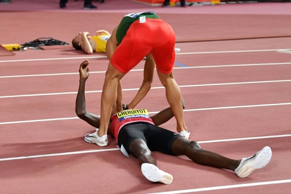 الكيني شيرويوت يحرز سباق 1500 م والفضية للجزائري مخلوفي