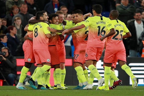 سيتي يعود للانتصارات وحكم الفيديو يخطف الأضواء