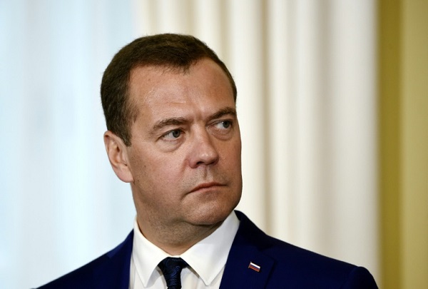 رئيس الوزراء الروسي يطالب بالتشدد في مكافحة المنشطات